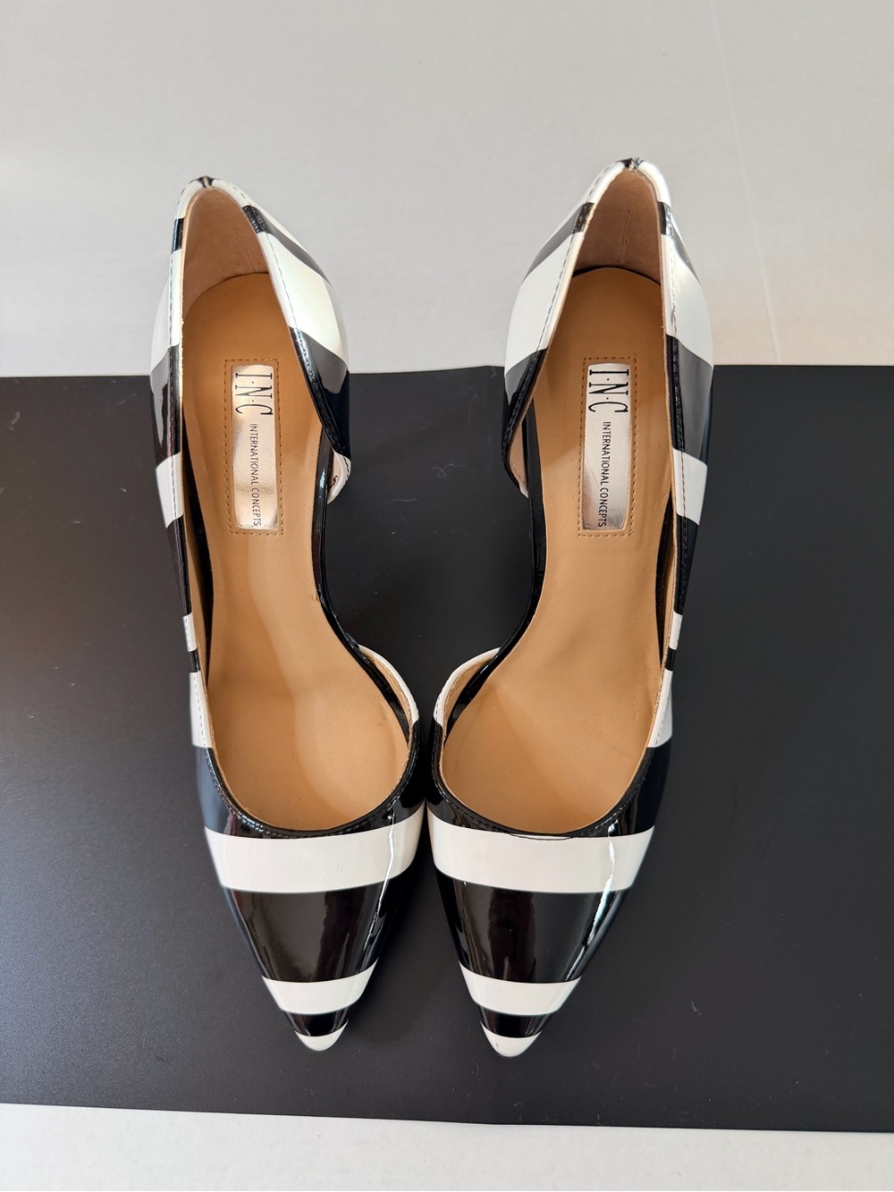 INC International Concepts Black/White Striped Pointed Toe Stiletto Pumps 7.5M - Picture 1 of 14